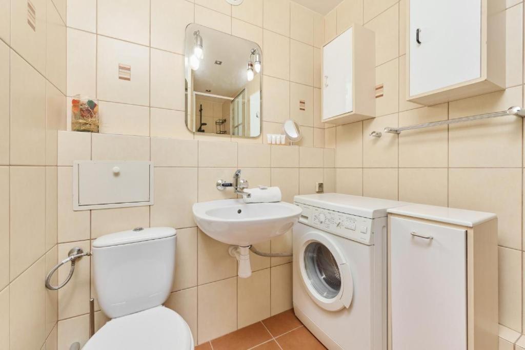 Apartment Klobucka Varsó Kültér fotó